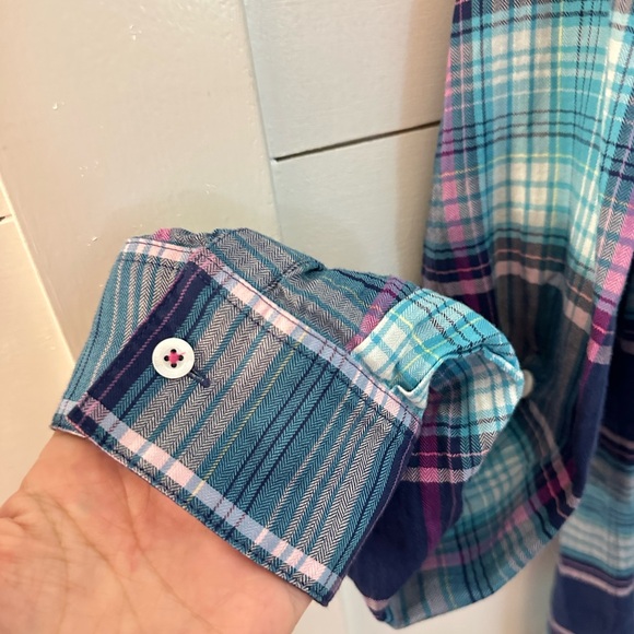 TOMMY BAHAMA M 100% Cotton blue-black plaid long sleeve woman button down - Picture 6 of 11